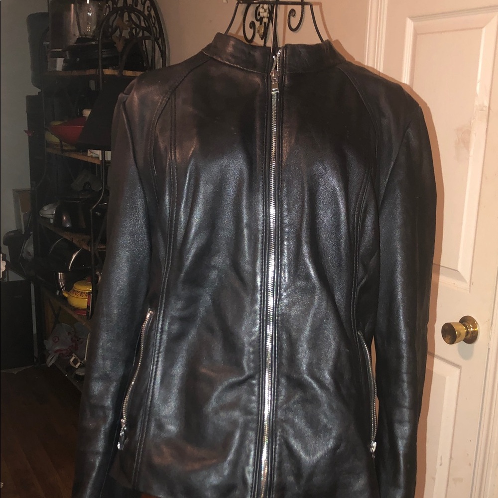 😇Wilsons Leather Sleek Black Jacket- Soft As Butter